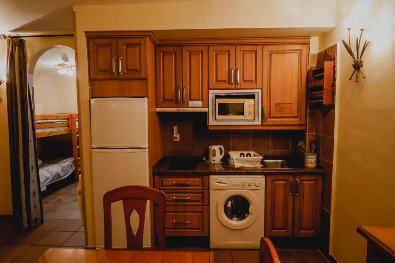 Apartamentos Boabdil เซียร์ราเนบาดา ภายนอก รูปภาพ