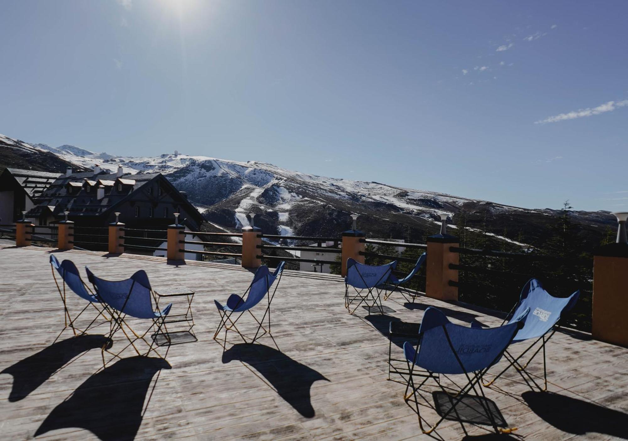 Apartamentos Boabdil เซียร์ราเนบาดา ภายนอก รูปภาพ